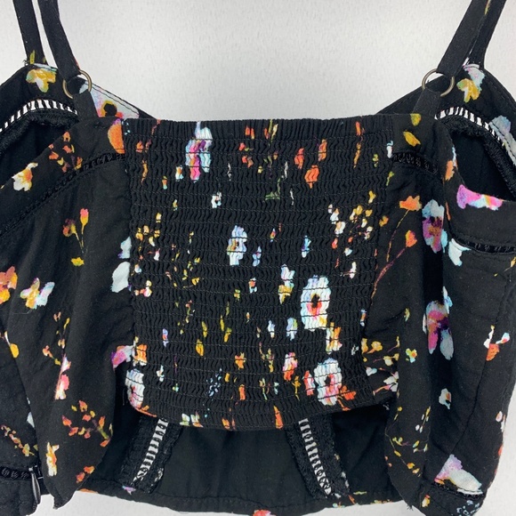 URBAN OUTFITTERS Black Floral Smocked Bustier Crop Top Small - Picture 4 of 7